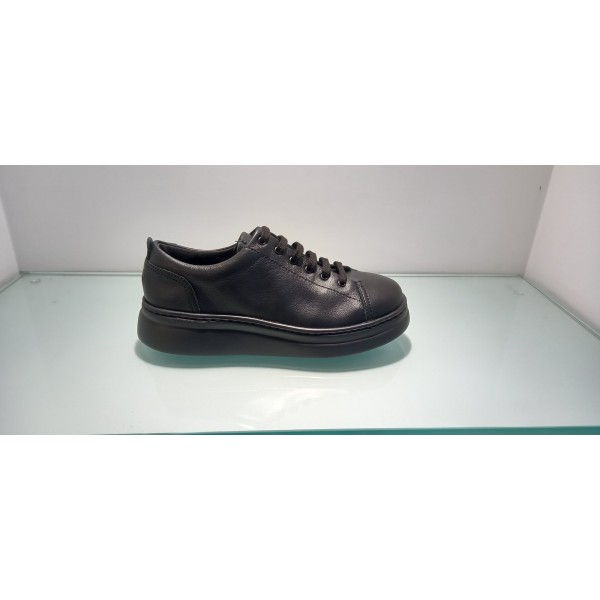 Camper Scarpa Donna Runner Nero