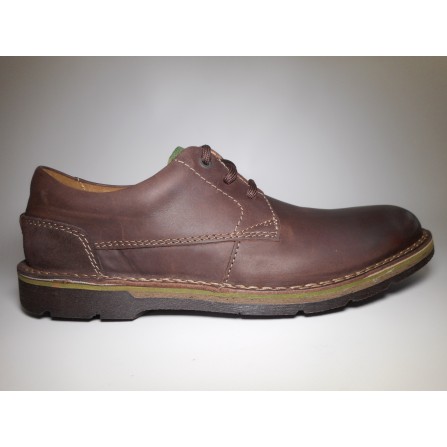 Clarks Derby Uomo Edgewick plain Marrone