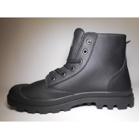 Palladium Stivaletto Unisex Stivaletto lacci Nero